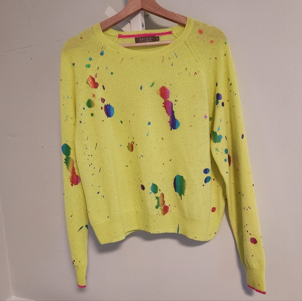 Brodie Fine Cashmere Neon Yellow Rainbow Foil Paint Splatter Sweater Med Luxury - Picture 2 of 11